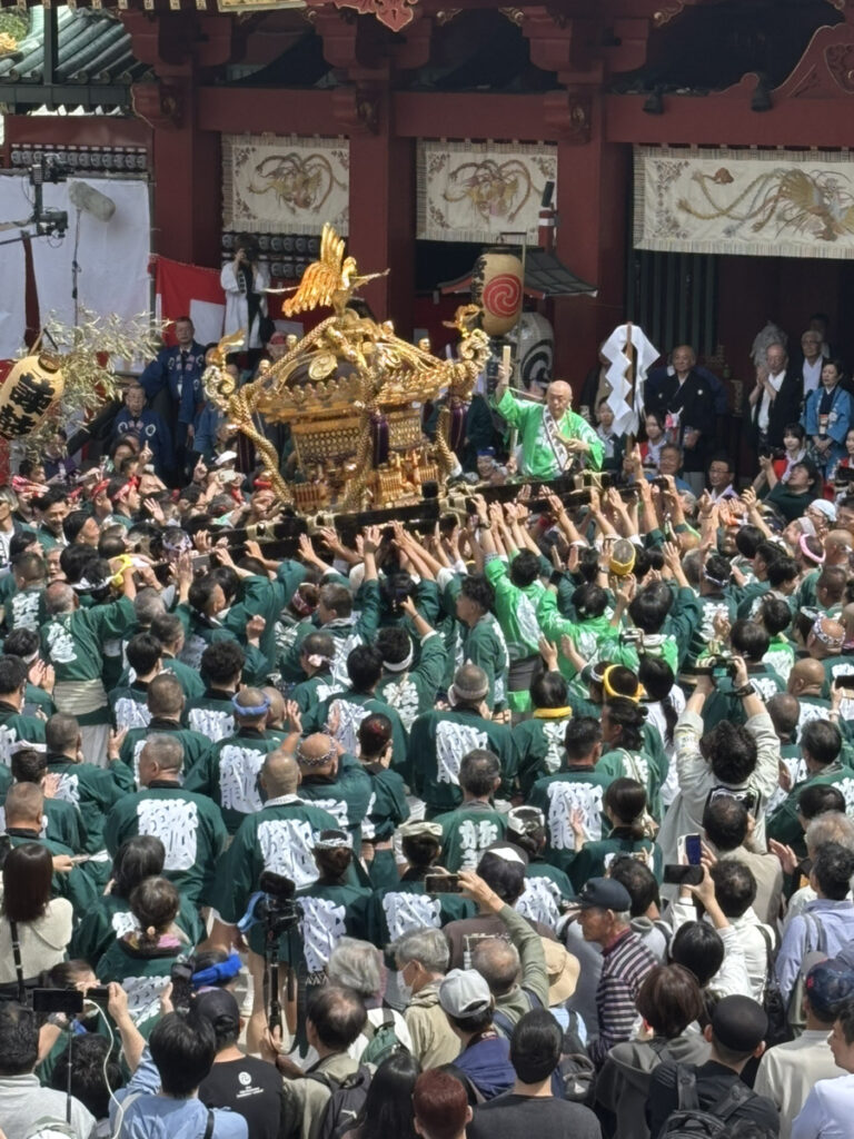 外神田地区連合　神田旅籠町会
